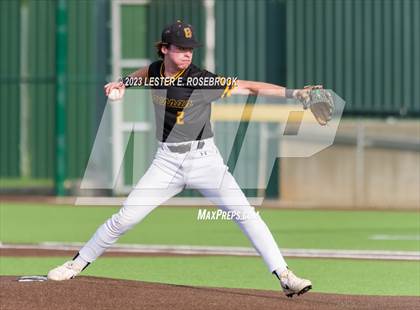 Thumbnail 2 in Alexander vs. Brennan (UIL 6A Bi-District Playoffs) photogallery.
