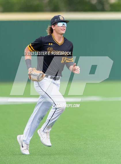 Thumbnail 1 in Alexander vs. Brennan (UIL 6A Bi-District Playoffs) photogallery.