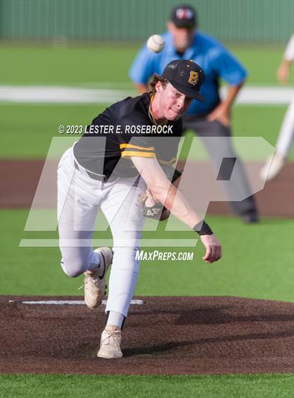 Thumbnail 1 in Alexander vs. Brennan (UIL 6A Bi-District Playoffs) photogallery.