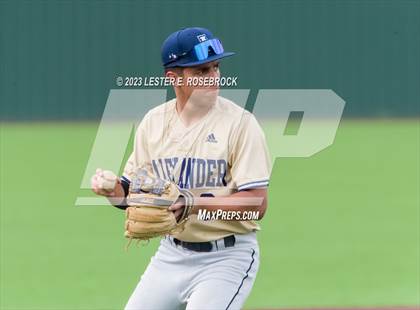 Thumbnail 2 in Alexander vs. Brennan (UIL 6A Bi-District Playoffs) photogallery.