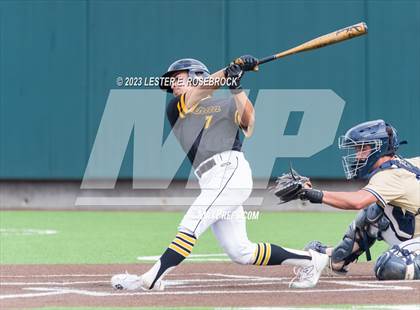 Thumbnail 1 in Alexander vs. Brennan (UIL 6A Bi-District Playoffs) photogallery.