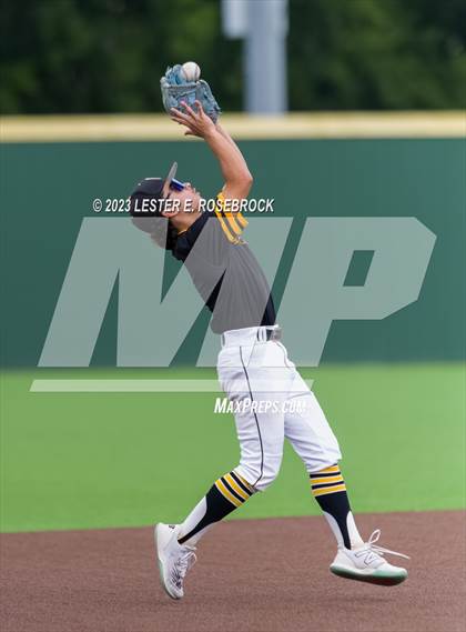 Thumbnail 1 in Alexander vs. Brennan (UIL 6A Bi-District Playoffs) photogallery.