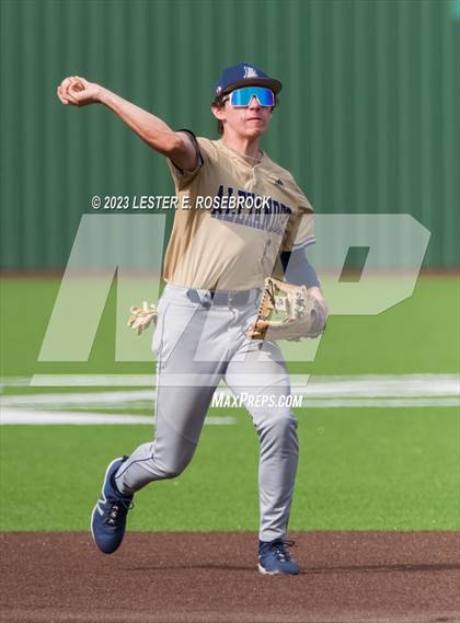 Thumbnail 2 in Alexander vs. Brennan (UIL 6A Bi-District Playoffs) photogallery.