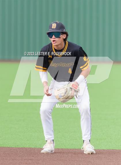 Thumbnail 2 in Alexander vs. Brennan (UIL 6A Bi-District Playoffs) photogallery.