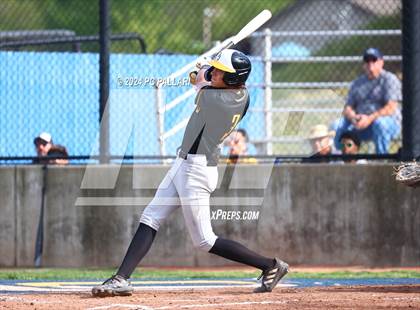 Thumbnail 3 in Del Oro @ Oak Ridge photogallery.