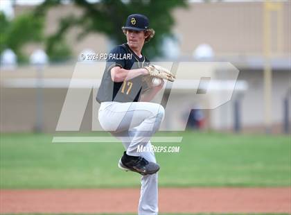 Thumbnail 3 in Del Oro @ Oak Ridge photogallery.
