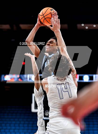 Thumbnail 2 in Ramona vs. Santiago (CIF SS DIV 4AA Championship) photogallery.