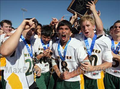Thumbnail 2 in De La Salle vs. San Ramon Valley (CIF NCS Final) photogallery.