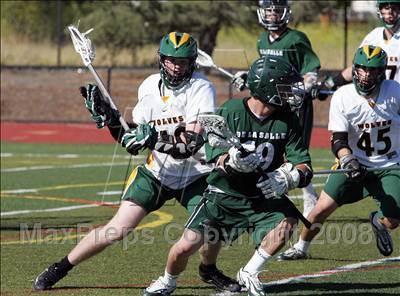 Thumbnail 2 in De La Salle vs. San Ramon Valley (CIF NCS Final) photogallery.