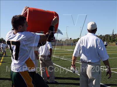 Thumbnail 1 in De La Salle vs. San Ramon Valley (CIF NCS Final) photogallery.