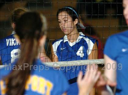 Thumbnail 1 in Grand Island vs. Lockport photogallery.
