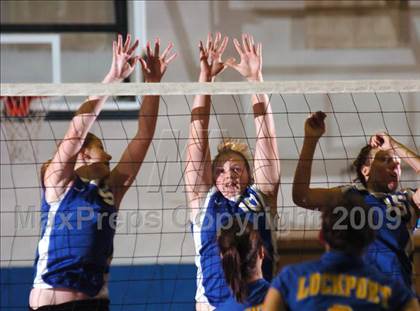 Thumbnail 1 in Grand Island vs. Lockport photogallery.