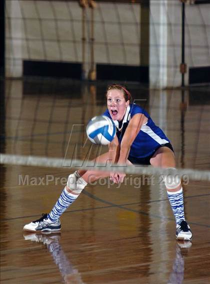 Thumbnail 1 in Grand Island vs. Lockport photogallery.