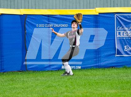 Thumbnail 3 in Golden @ Columbine photogallery.