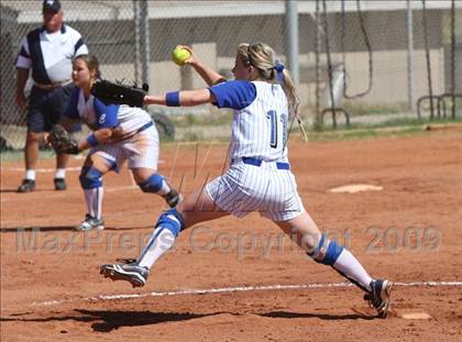 Thumbnail 3 in Deer Valley vs. Clovis (MaxPreps Tournament of Champions) photogallery.