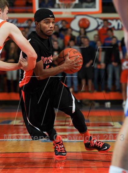 Thumbnail 3 in Marshall County vs Hopkinsville (Marshall County Hoopfest) photogallery.