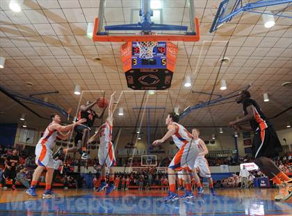 Thumbnail 3 in Marshall County vs Hopkinsville (Marshall County Hoopfest) photogallery.