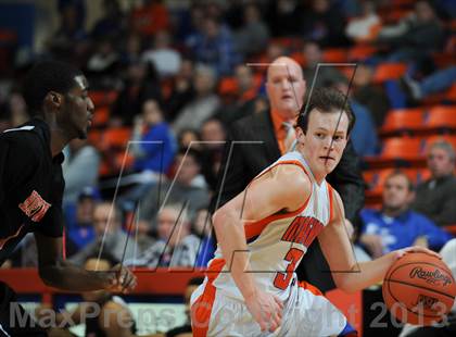Thumbnail 1 in Marshall County vs Hopkinsville (Marshall County Hoopfest) photogallery.