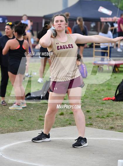 Thumbnail 2 in Warner Twilight Invitational photogallery.
