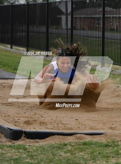Thumbnail 3 in Warner Twilight Invitational photogallery.