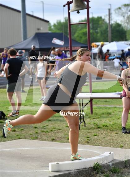Thumbnail 2 in Warner Twilight Invitational photogallery.