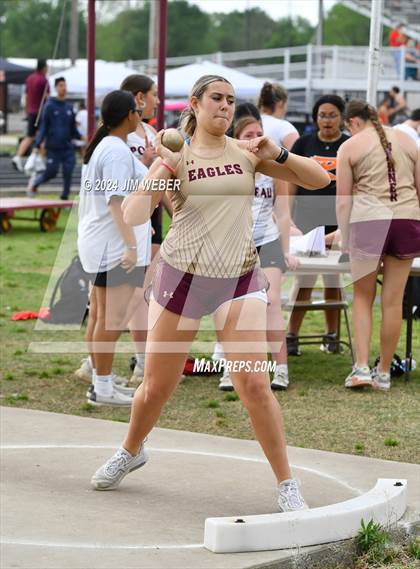 Thumbnail 2 in Warner Twilight Invitational photogallery.