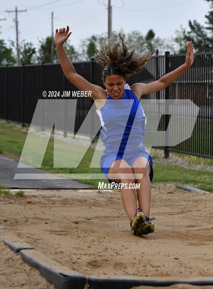 Thumbnail 1 in Warner Twilight Invitational photogallery.