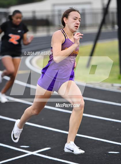 Thumbnail 2 in Warner Twilight Invitational photogallery.