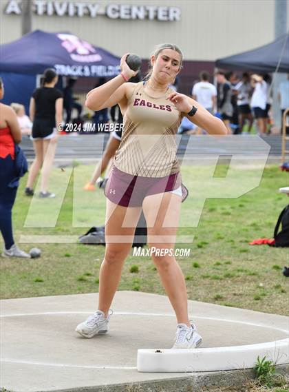 Thumbnail 2 in Warner Twilight Invitational photogallery.