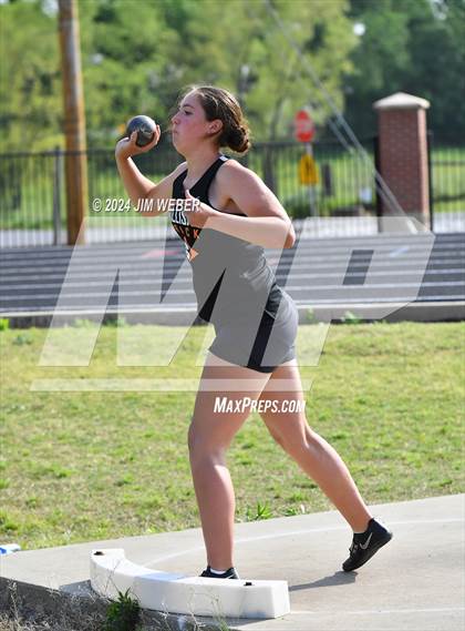Thumbnail 2 in Warner Twilight Invitational photogallery.