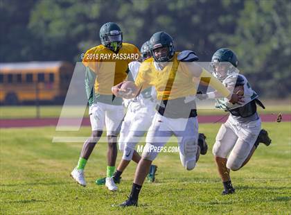 Thumbnail 2 in Bay Shore vs William Floyd Scrimmage photogallery.