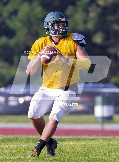 Thumbnail 3 in Bay Shore vs William Floyd Scrimmage photogallery.