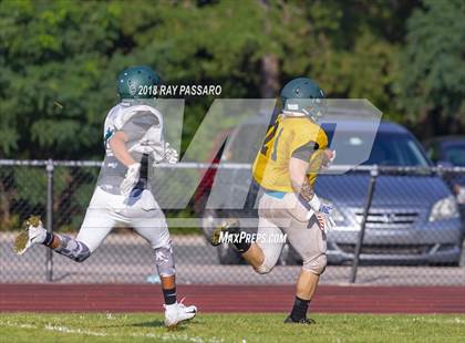Thumbnail 3 in Bay Shore vs William Floyd Scrimmage photogallery.