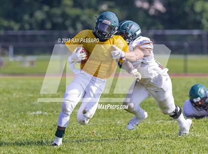 Thumbnail 3 in Bay Shore vs William Floyd Scrimmage photogallery.
