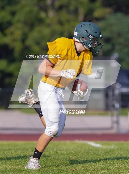 Thumbnail 3 in Bay Shore vs William Floyd Scrimmage photogallery.