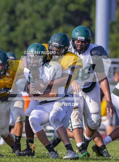 Thumbnail 3 in Bay Shore vs William Floyd Scrimmage photogallery.