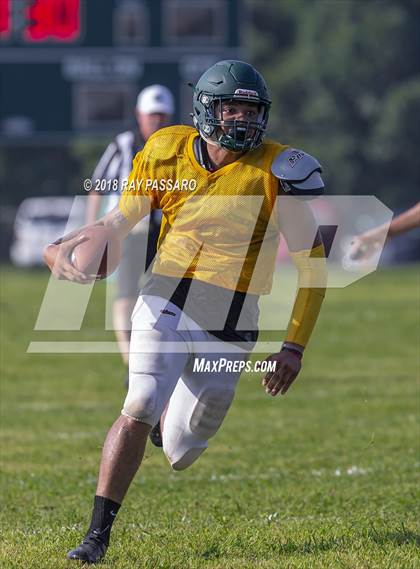 Thumbnail 2 in Bay Shore vs William Floyd Scrimmage photogallery.