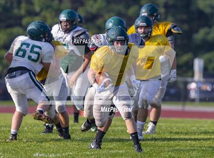 Thumbnail 3 in Bay Shore vs William Floyd Scrimmage photogallery.