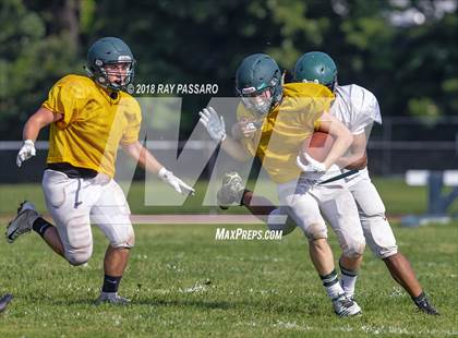 Thumbnail 3 in Bay Shore vs William Floyd Scrimmage photogallery.