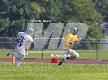 Thumbnail 3 in Bay Shore vs William Floyd Scrimmage photogallery.