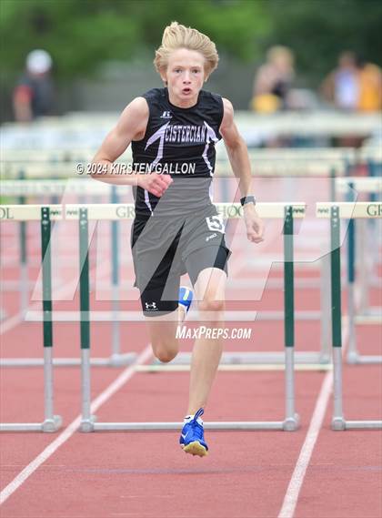 Thumbnail 2 in Southwest Preparatory Conference Championships photogallery.