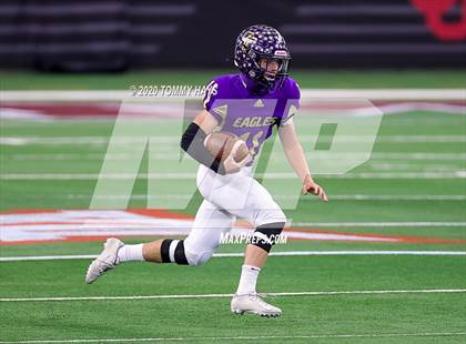 Thumbnail 2 in May vs. Sterling City (UIL Class 1A Division 1 State Final) photogallery.