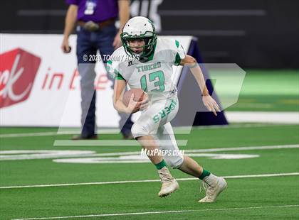 Thumbnail 3 in May vs. Sterling City (UIL Class 1A Division 1 State Final) photogallery.