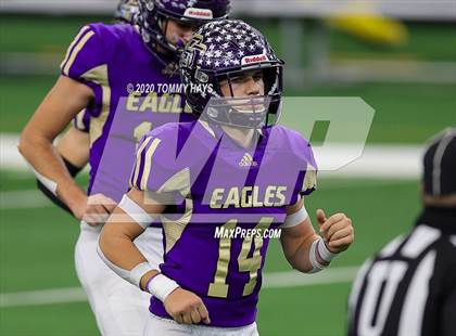 Thumbnail 2 in May vs. Sterling City (UIL Class 1A Division 1 State Final) photogallery.