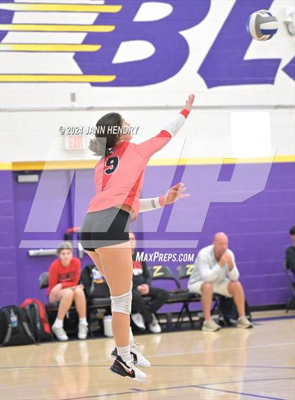 Thumbnail 2 in Sierra Canyon vs. Carrollwood Day (Durango Fall Classic) photogallery.