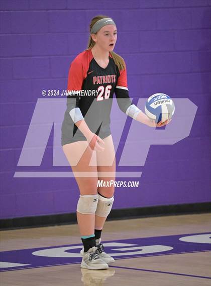 Thumbnail 2 in Sierra Canyon vs. Carrollwood Day (Durango Fall Classic) photogallery.