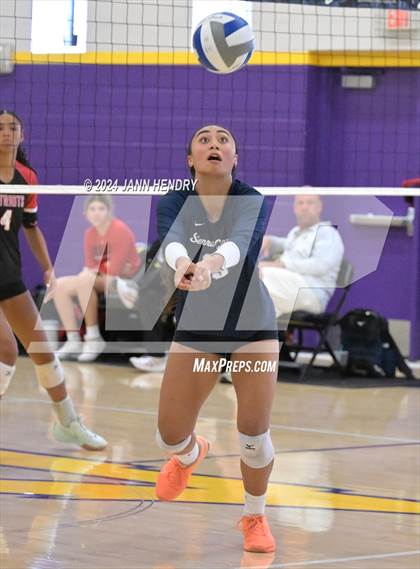 Thumbnail 2 in Sierra Canyon vs. Carrollwood Day (Durango Fall Classic) photogallery.