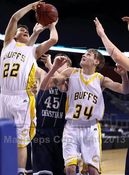 Thumbnail 2 in Caliche vs. Vail Christian (CHSAA 1A Third Place) photogallery.