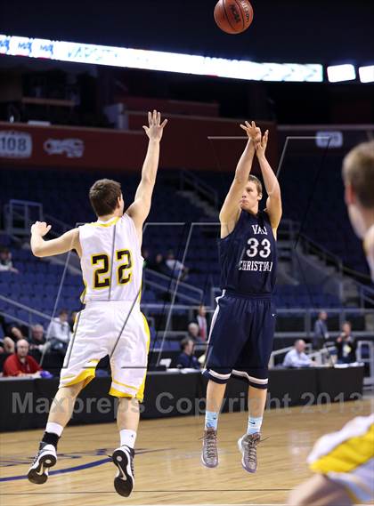 Thumbnail 3 in Caliche vs. Vail Christian (CHSAA 1A Third Place) photogallery.