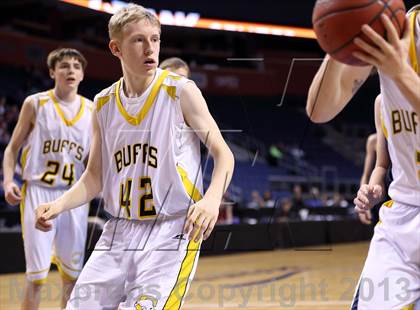 Thumbnail 1 in Caliche vs. Vail Christian (CHSAA 1A Third Place) photogallery.